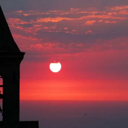 アパート A Luna Rossa コティ・シアヴァーリ