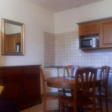 A Luna Rossa Apartment *