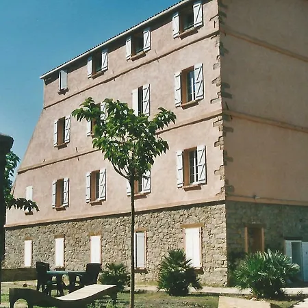 A Luna Rossa Apartment *