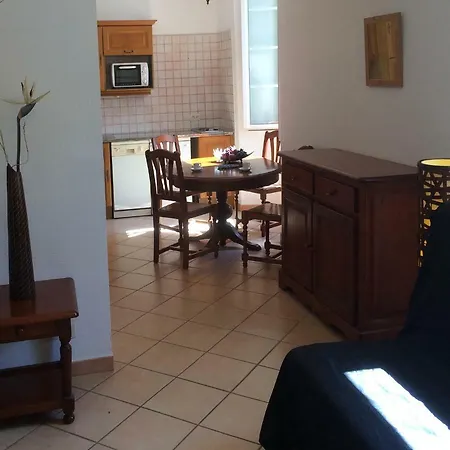 A Luna Rossa Coti-Chiavari (Corsica)